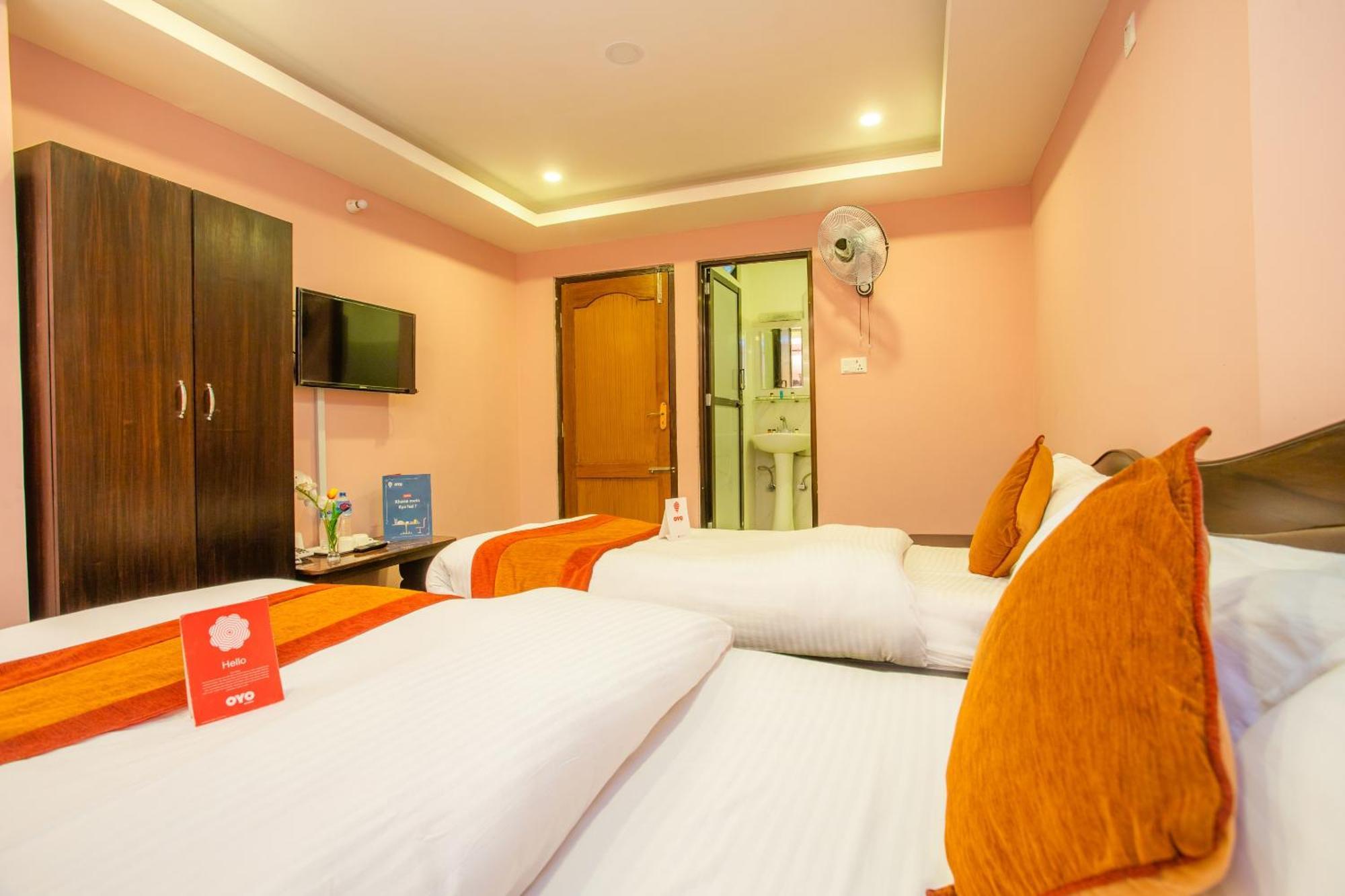 Oyo 137 Hotel Pranisha Inn Pashupatināth Exterior foto